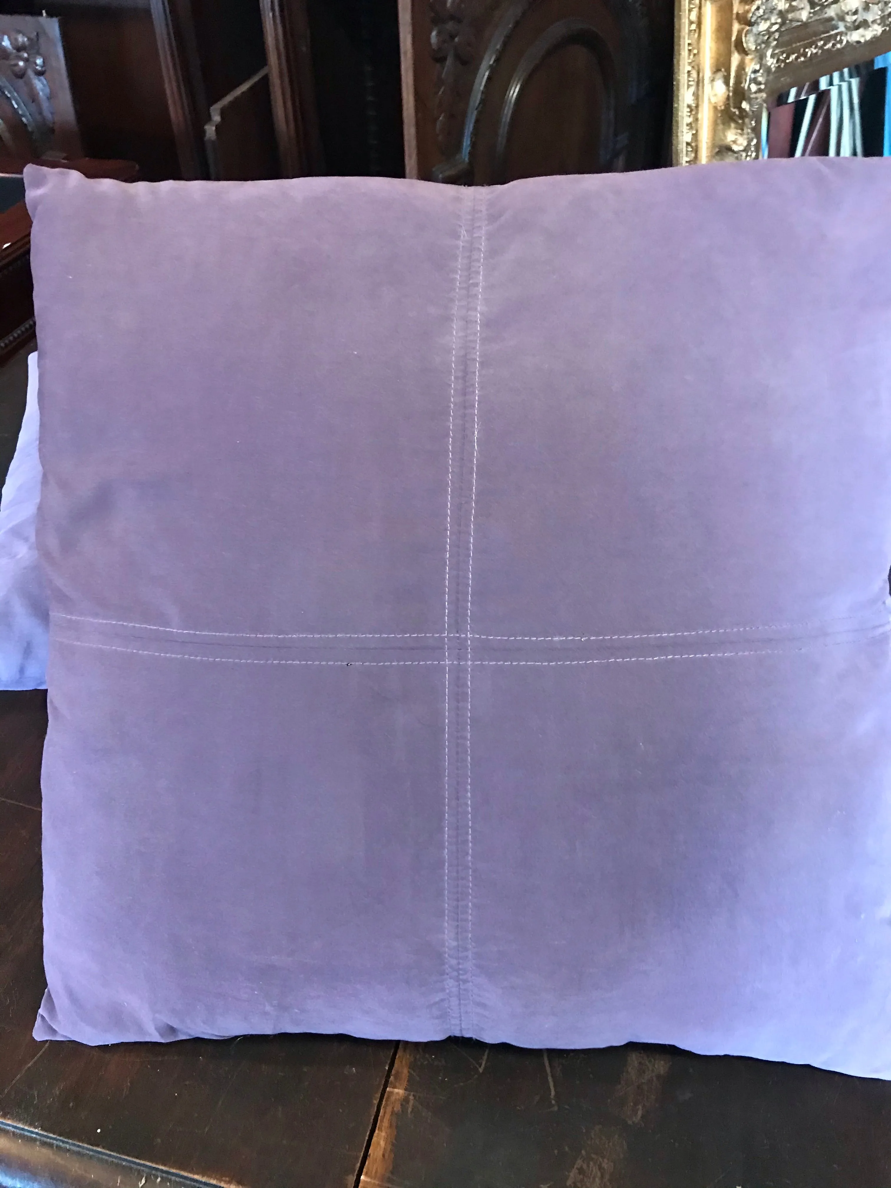 € Square PILLOW 18” Light Dusty Purple Set/4