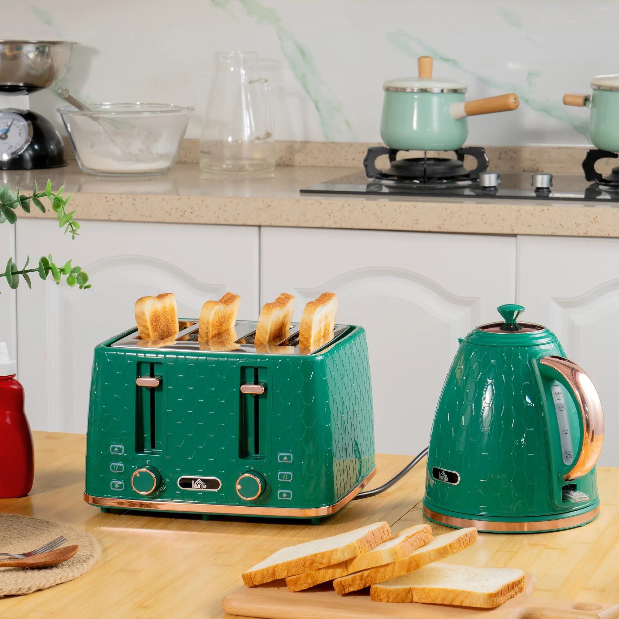 1.7L Kettle and Toaster Set with Defrost Reheat and Crumb Tray Green