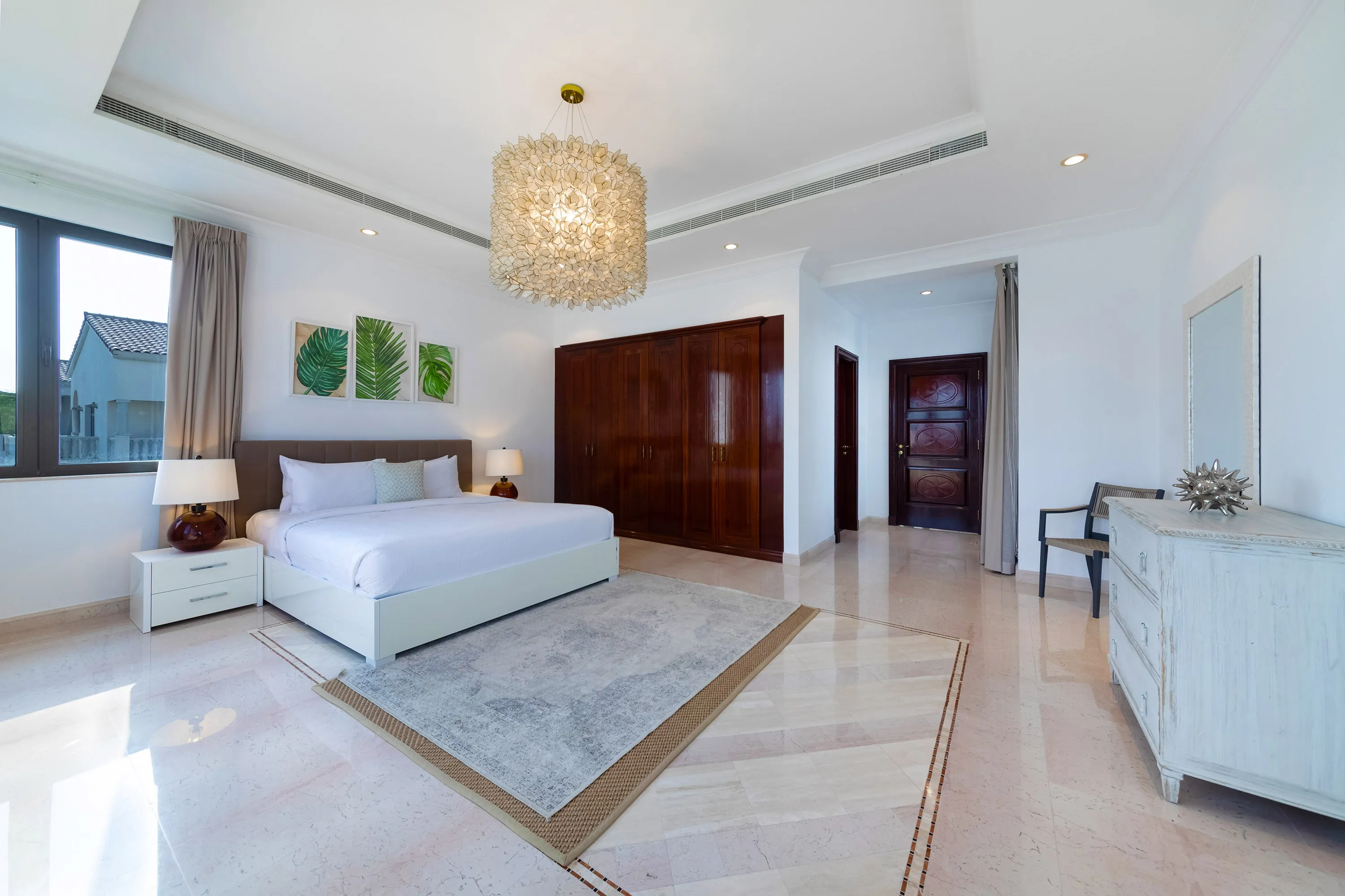 5* Villa w/ Private Pool/Beach on Palm Jumeirah