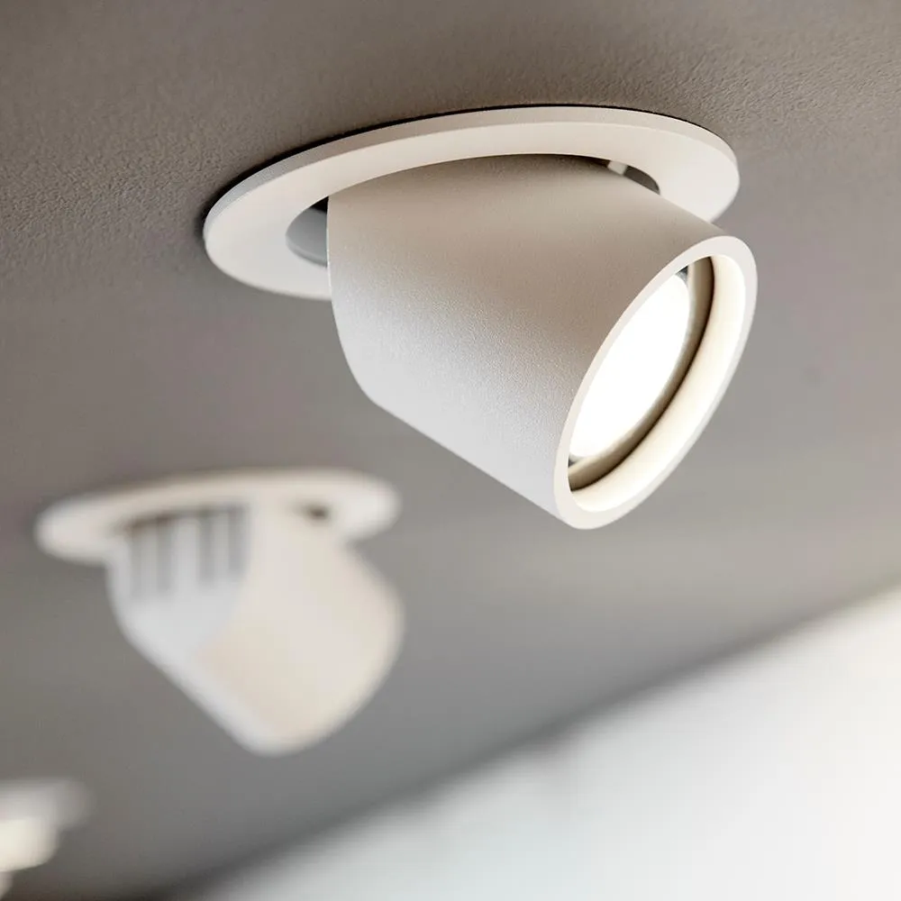 Angle ceiling light