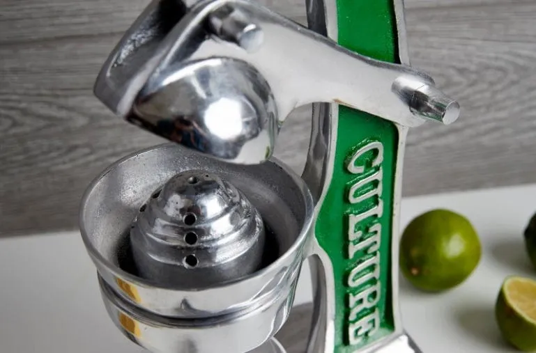 Artisan Citrus Hand Juicer - Green