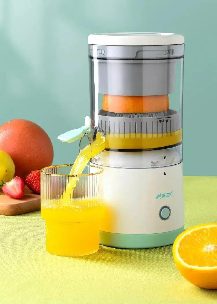 Automatic juicer - wireless and USB rechargeable