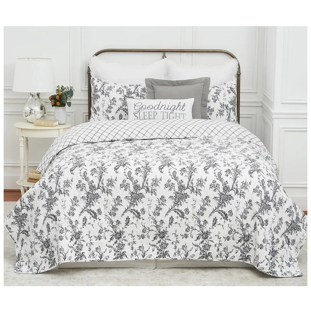 C&F Home Bleighton Black Queen or Full Size Quilt Set