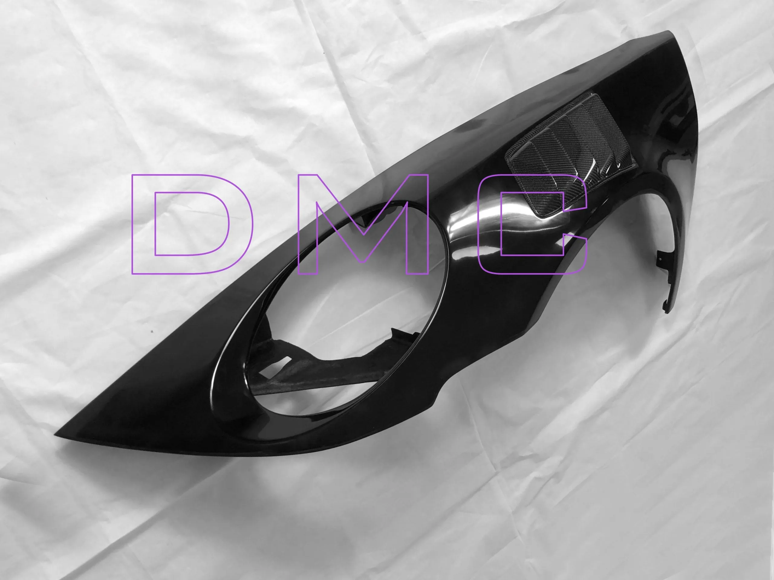 DMC Porsche 992 911: GT3 RS Vented Front Fenders : Forged Carbon Fiber : OEM Replacement GT3RS: Fits Carrera 4S and Targa