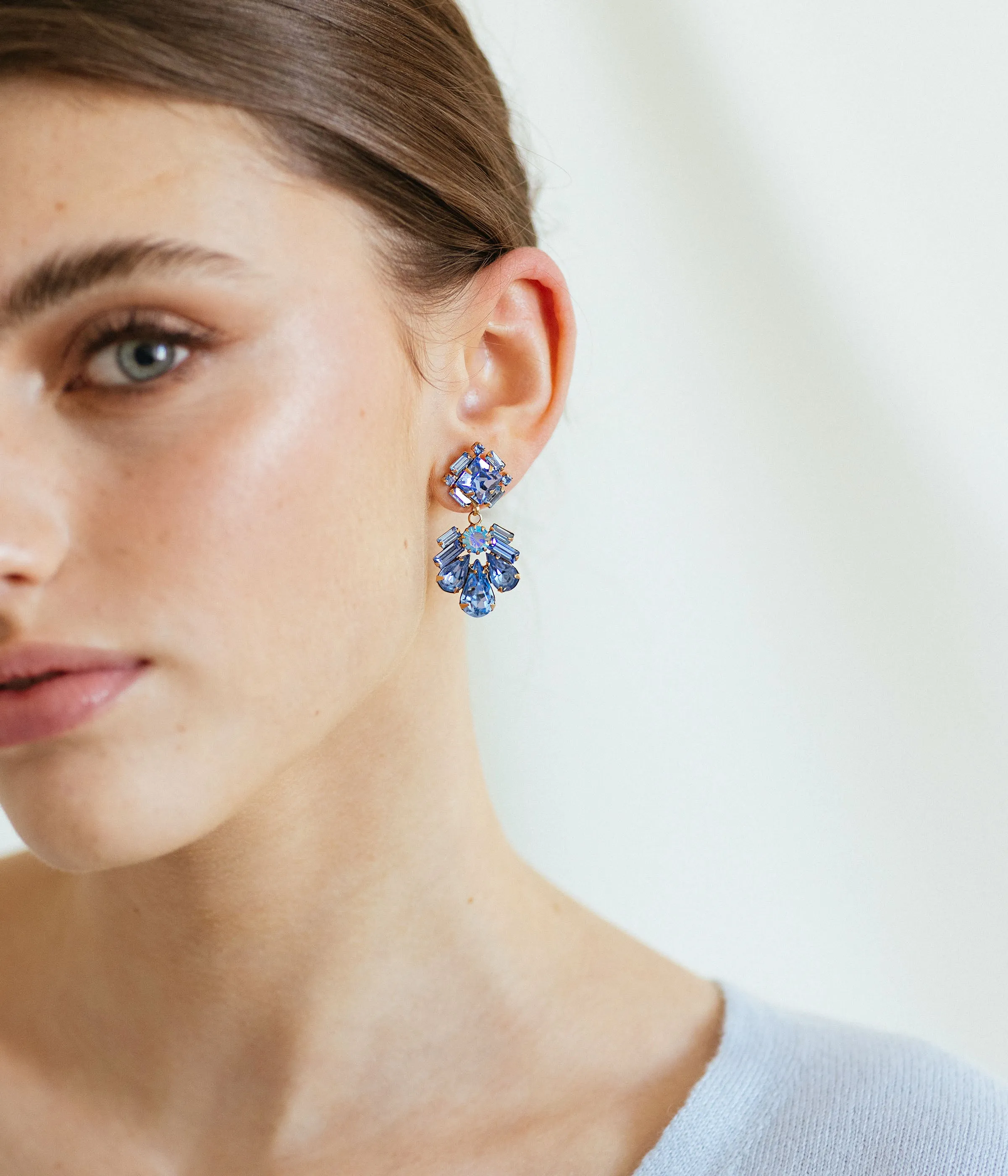 Eugenie Earrings in Crystal