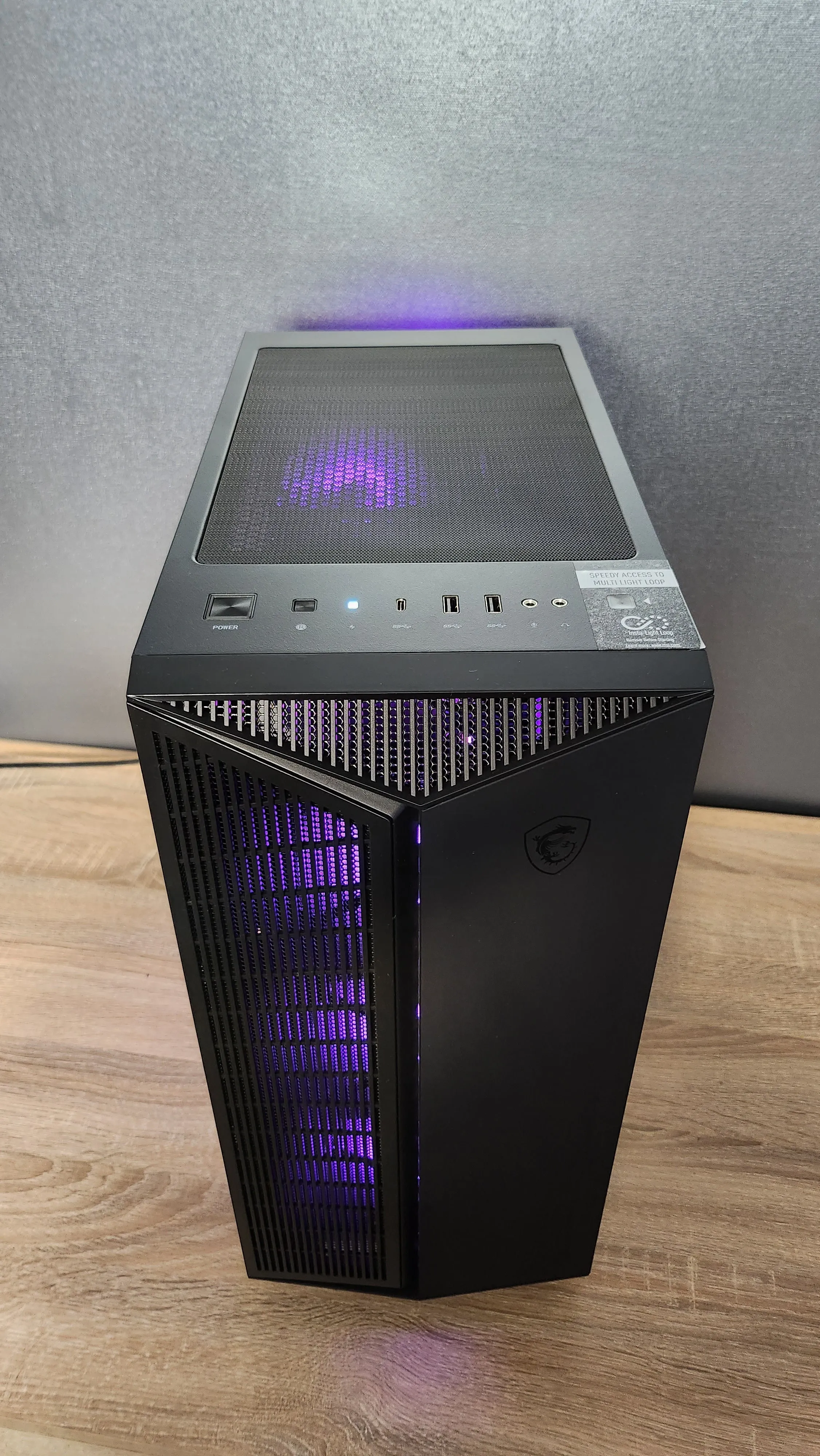 MSI PC Case MPG Gungnir 111R