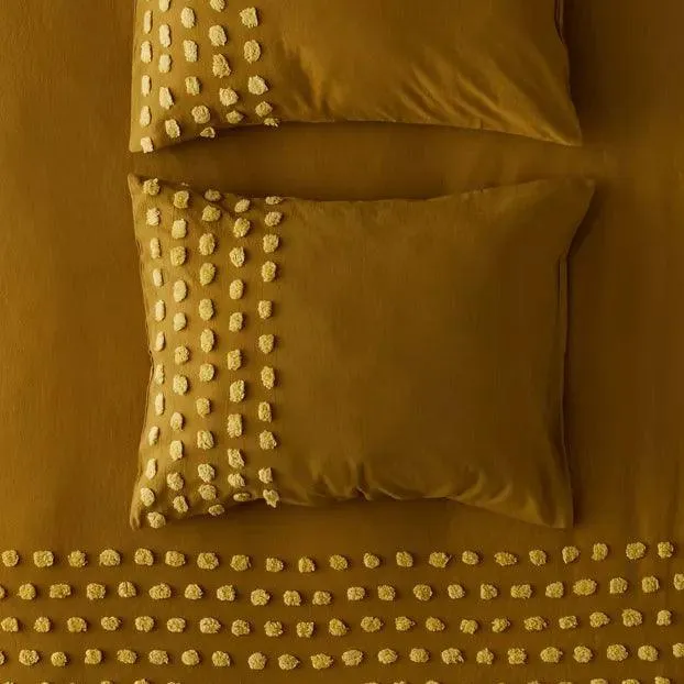 New Dotted Tufted Duvet Cover Set