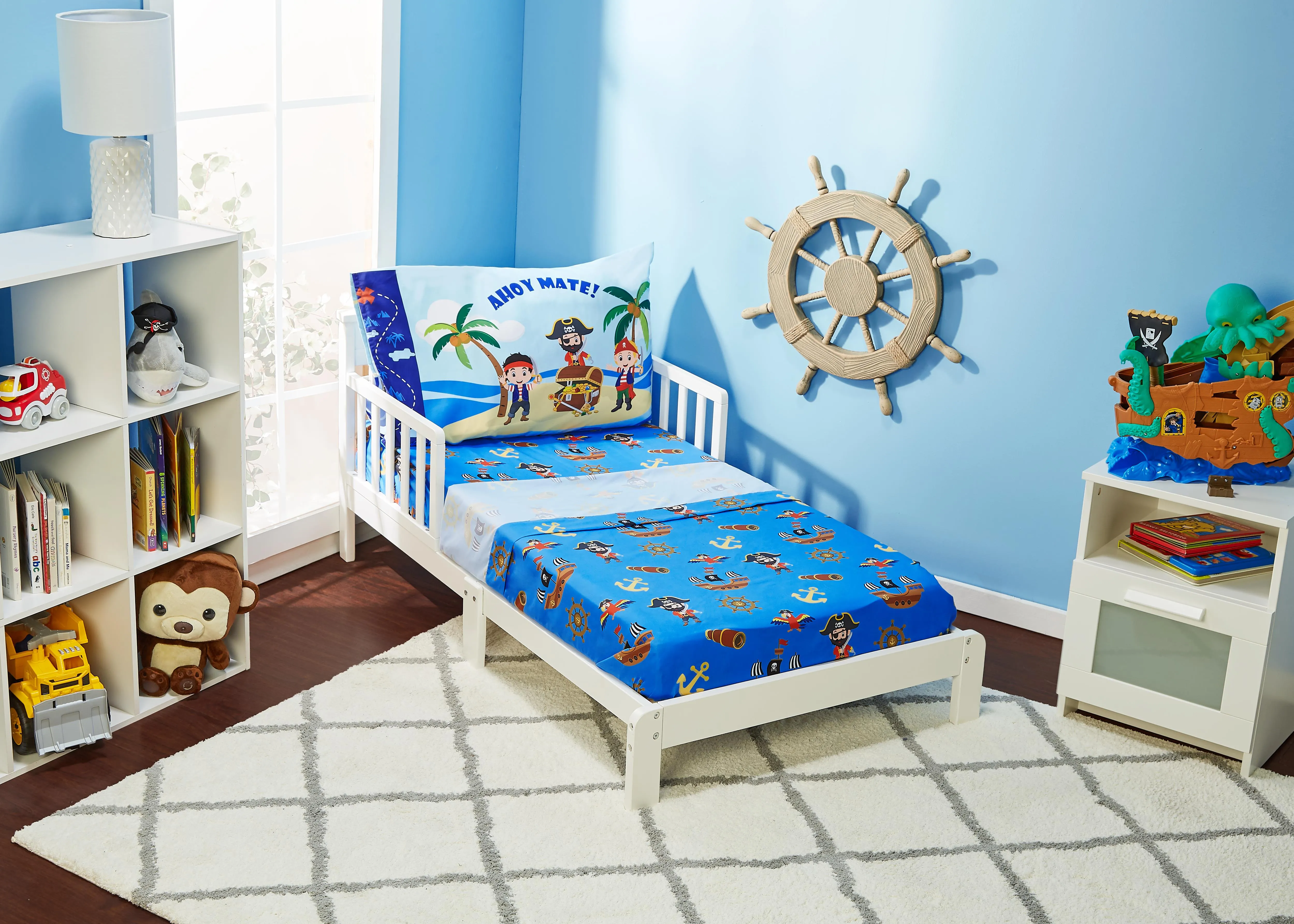 Pirates Treasure Hunt 4-Piece Toddler Bedding Set