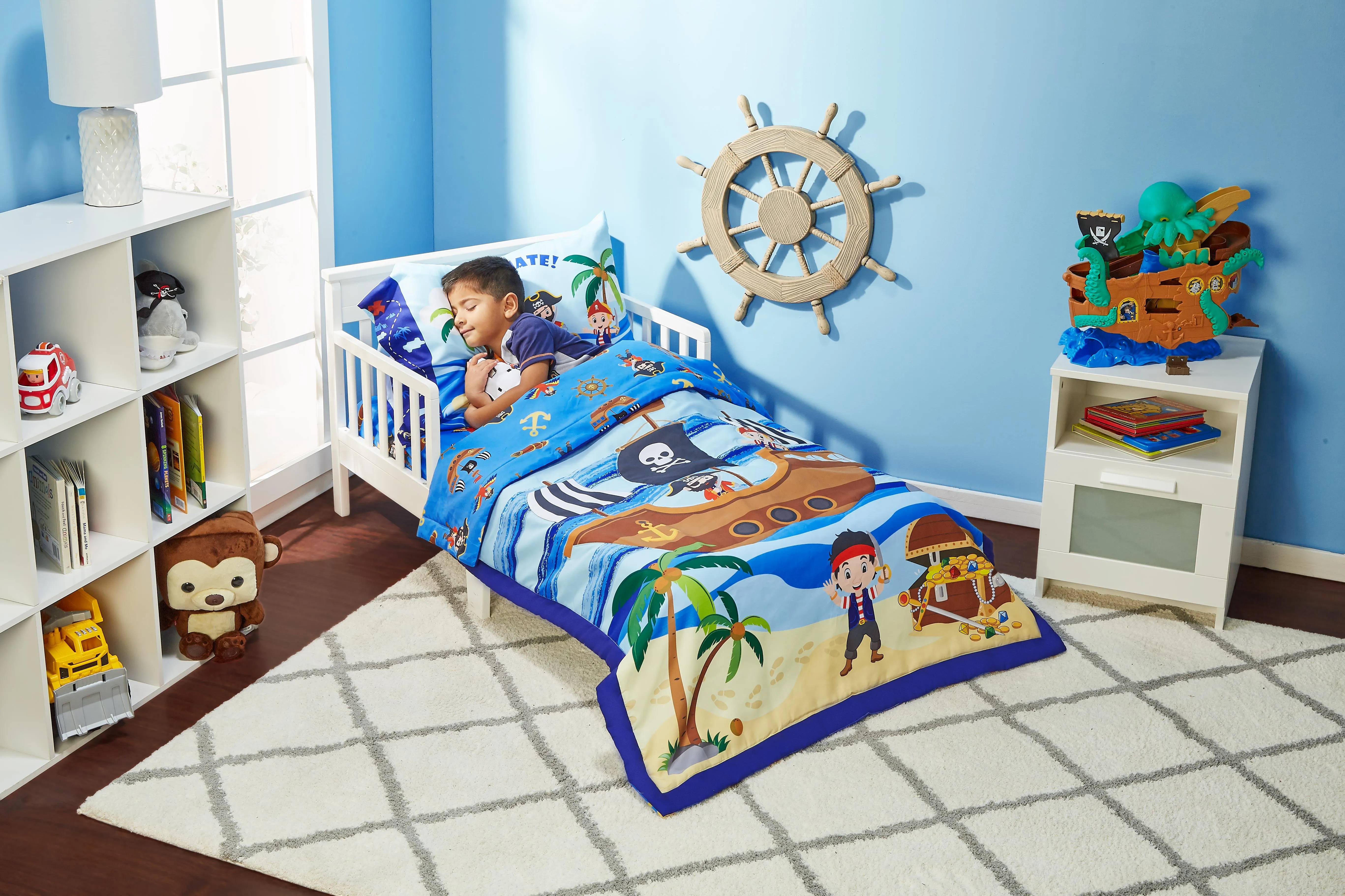 Pirates Treasure Hunt 4-Piece Toddler Bedding Set