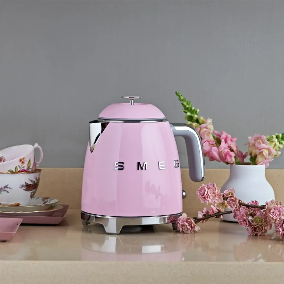 SMEG KLF05 (Variety of Colours) 0.8L 50’s Retro Style Mini Electric Kettle