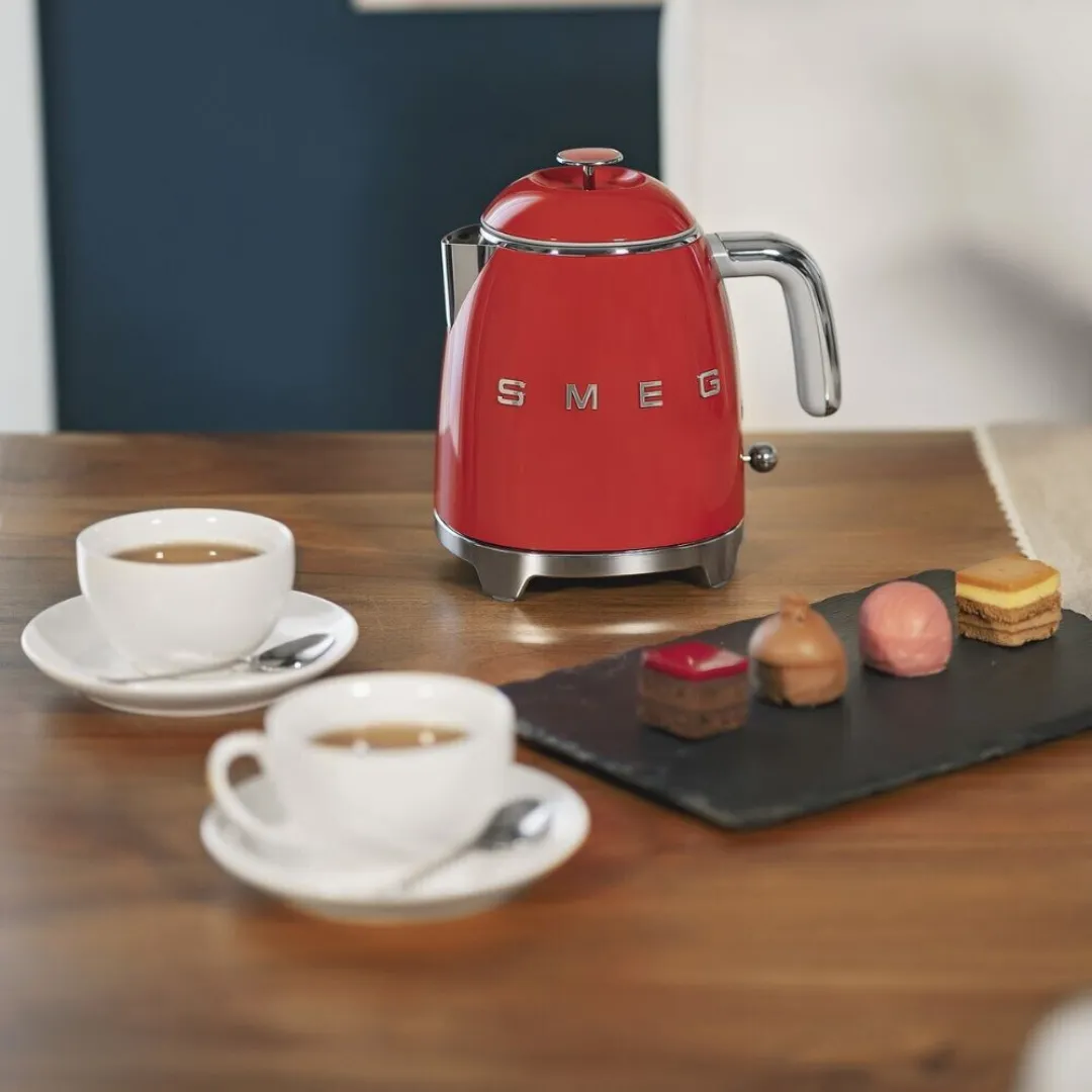 SMEG KLF05 (Variety of Colours) 0.8L 50’s Retro Style Mini Electric Kettle