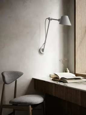 Stay Long Wall Lamp